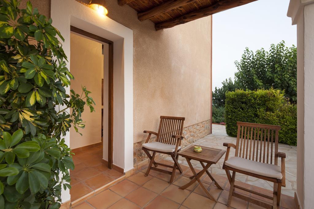 Agroturisme Can Planells Sant Miquel De Balansat ภายนอก รูปภาพ