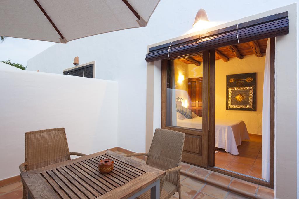 Agroturisme Can Planells Sant Miquel De Balansat ภายนอก รูปภาพ